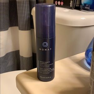 Monat Restore Leave-in Conditioner